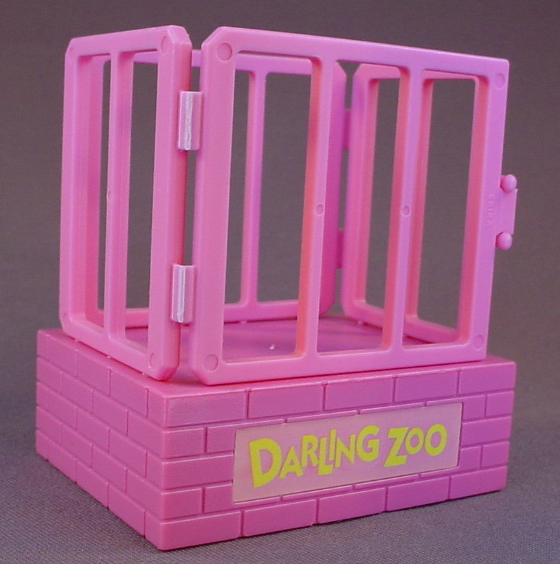 Darling Animal Friends Pink Zoo Enclosure For A Lion And Cub, The Cage Door Opens, Vintage, 1993 Trendmasters