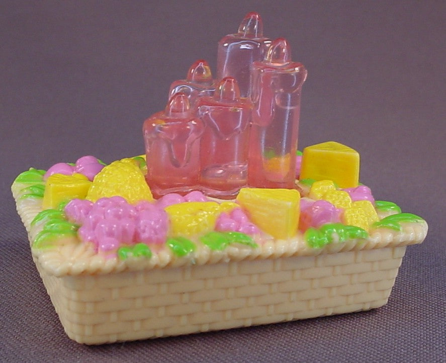 Barbie Light Up Centerpiece From A #67551 Light-Up Dining Room Set, Lights Up When You Press The Cheese, 2 1/2 Inches Long, Has Been Tested, Vintage, 1999 Mattel