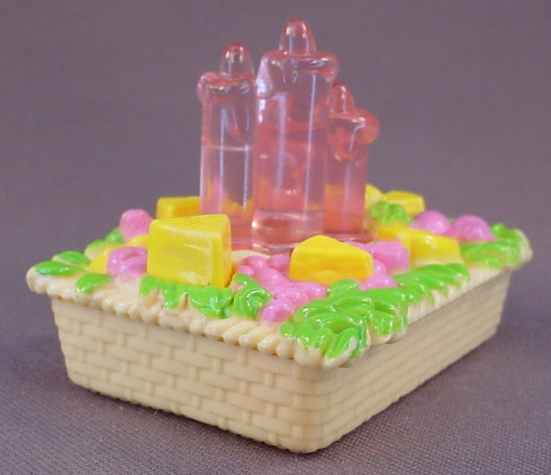 Barbie Light Up Centerpiece From A #67551 Light-Up Dining Room Set, Lights Up When You Press The Cheese, 2 1/2 Inches Long, Has Been Tested, Vintage, 1999 Mattel
