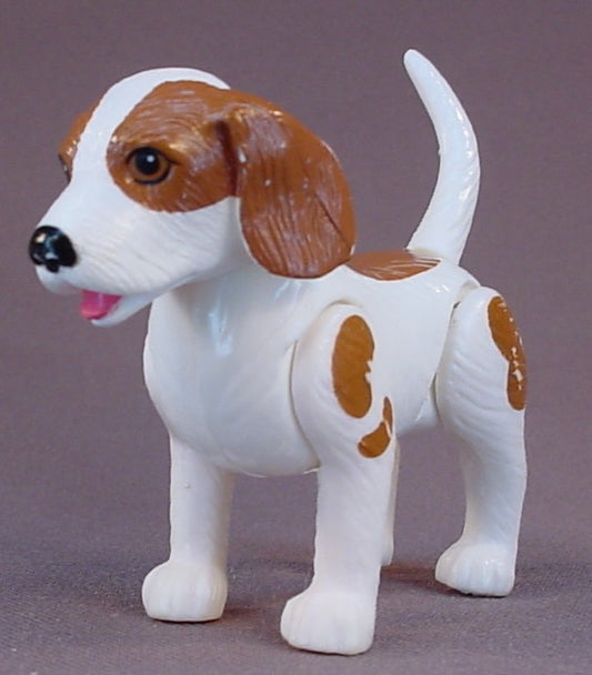 Barbie Pet Doctor Beagle Dog Figure, Bobblehead, Vintage, 1995 Mattel, 2 3/8 Inches Tall, Bobble Head, The Legs & Tail Move, Pet Vet