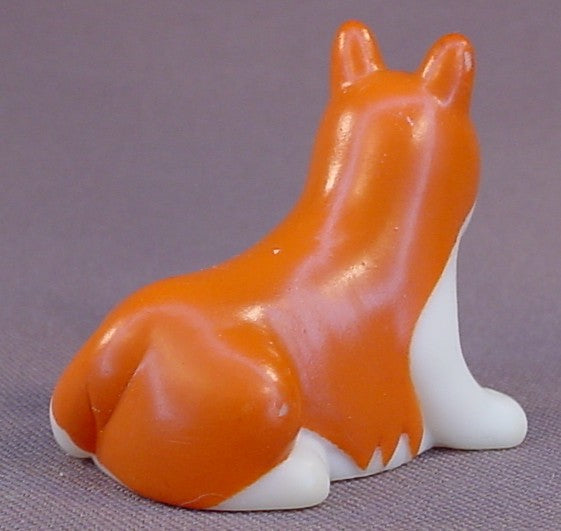 Early Learning Center Happyland Corgi Dog Figure From A Royal Family Set, Also From A Happyland Queen Set, Centre, 2011 ELC