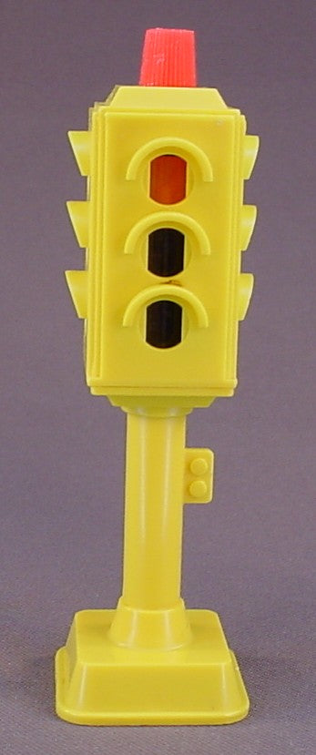 Fisher Price Vintage Yellow Traffic Light Stoplight With Square Base, 2500 Main Street