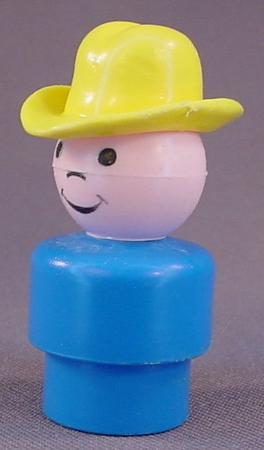 Fisher Price Vintage Farmer Boy In Yellow Hat, Blue Body, 915 Farm, Little People LP