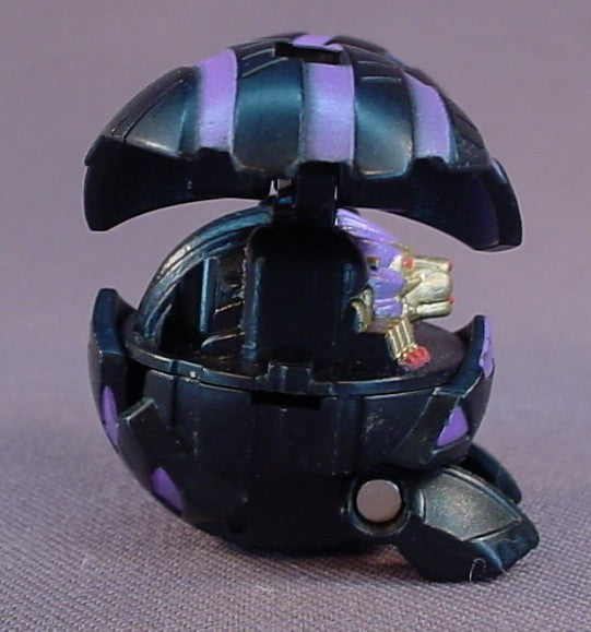 Bakugan Battle Brawlers Black Darkus Griffon, B2, 400G, Won't Stay Closed, Sega, Spin Master, Spinmaster