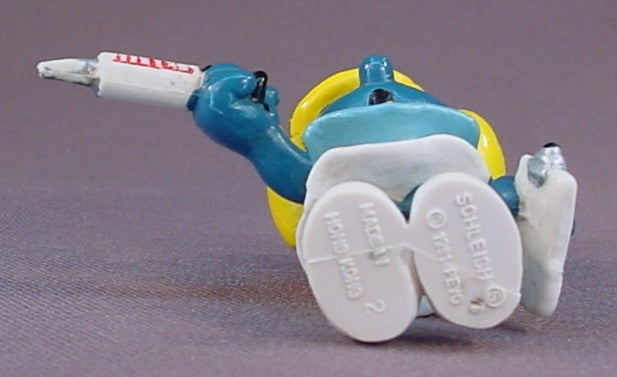 Smurfette Nurse Or Doctor Holding A Needle PVC Figure, #20139, 1981 Peyo Schleich, Made In Hong Kong, Smurfs, Vintage, Figurine
