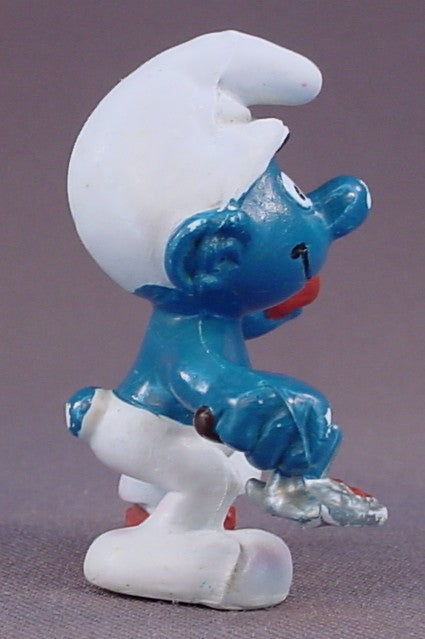 Bricklayer Smurf Holding A Brick PVC Figure, One Foot On A Stack Of Bricks, White Pants, #20148, 1981 Peyo Schleich, Made In Hong Kong, Smurfs, Vintage, Figurine