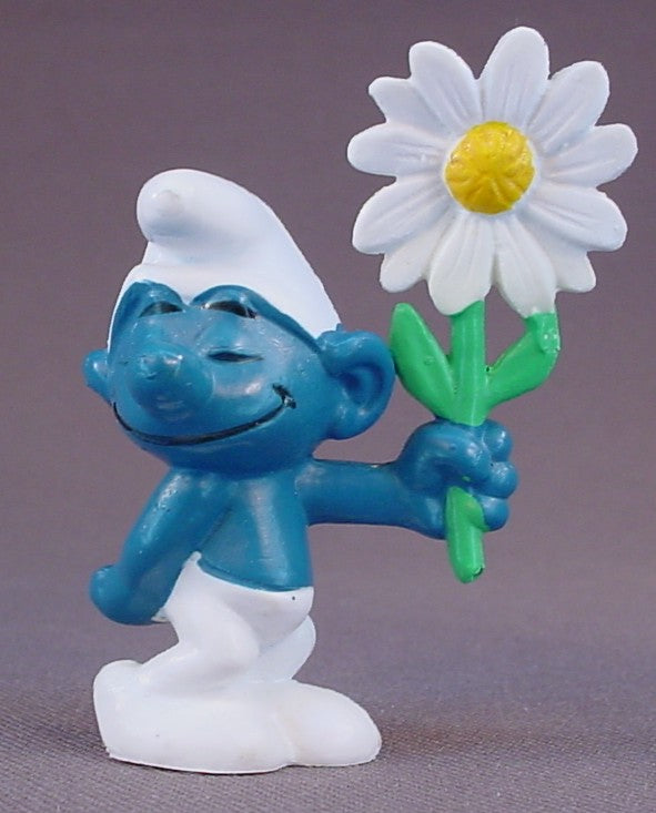 Courting Smurf With A Large White Flower PVC Figure, Rendezvous, #20076, 1973 Peyo Bully, Made In Hong Kong, Smurfs, Vintage, Figurine