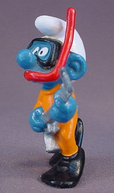Frogman Smurf With A Snorkel & Spear Gun PVC Figure, #20120, 1980 Peyo Bully, West Germany, Smurfs, Vintage, Figurine