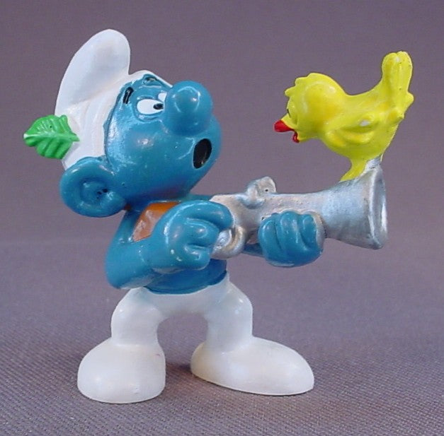 Hunter Smurf With A Yellow Bird Sitting On The End Of His Gun PVC Figure, #20106, 1980 Peyo Bully, West Germany, Smurfs, Vintage, Figurine