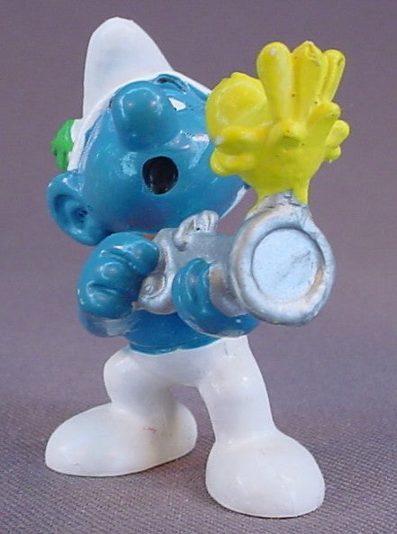 Hunter Smurf With A Yellow Bird Sitting On The End Of His Gun PVC Figure, #20106, 1980 Peyo Bully, West Germany, Smurfs, Vintage, Figurine