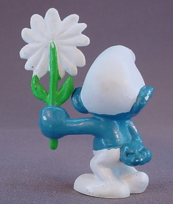 Courting Smurf Holding A Flower PVC Figure, Rendez Vous, #20076, 1973 Peyo Bully, West Germany, Smurfs, Vintage, Figurine, Rendezvous