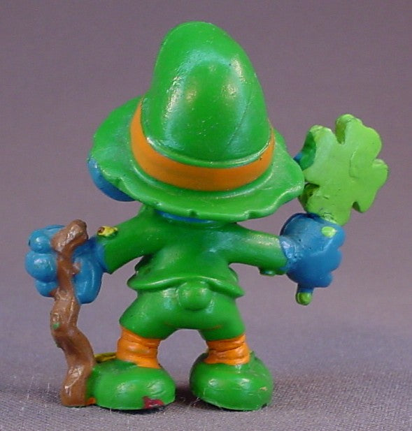 Good Luck Smurf Dressed In Green Irish Clothes & Holding A 4 Leaf Clover PVC Figure, Leprechaun, #20176, 1982 Peyo Schleich, Made In Portugal, Smurfs, Vintage, Figurine, St. Patrick's Day, Green Body & Face