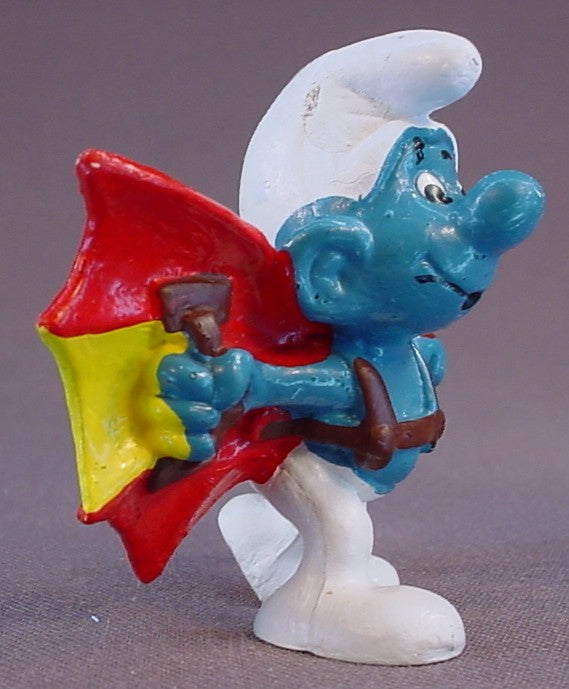 Hang Glider Smurf With Red & Yellow Bat Shaped Wings With Brown Straps PVC Figure, #20036, 1978 Peyo, Made In Portugal, Smurfs, Vintage, Figurine