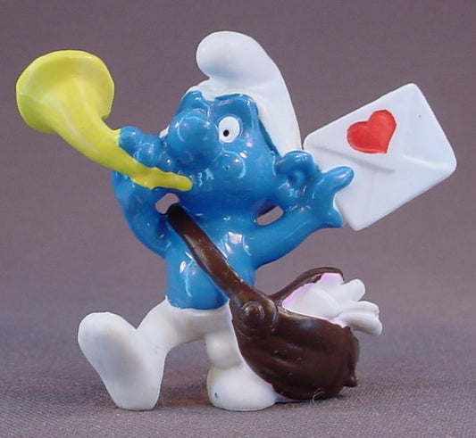 Postman Or Mailman Smurf With A Bag Full Of Mail & A Yellow Horn PVC Figure, Holding A Letter With A Heart On It, #20031, Peyo Schleich Germany, Made In China, Smurfs, Vintage, Figurine