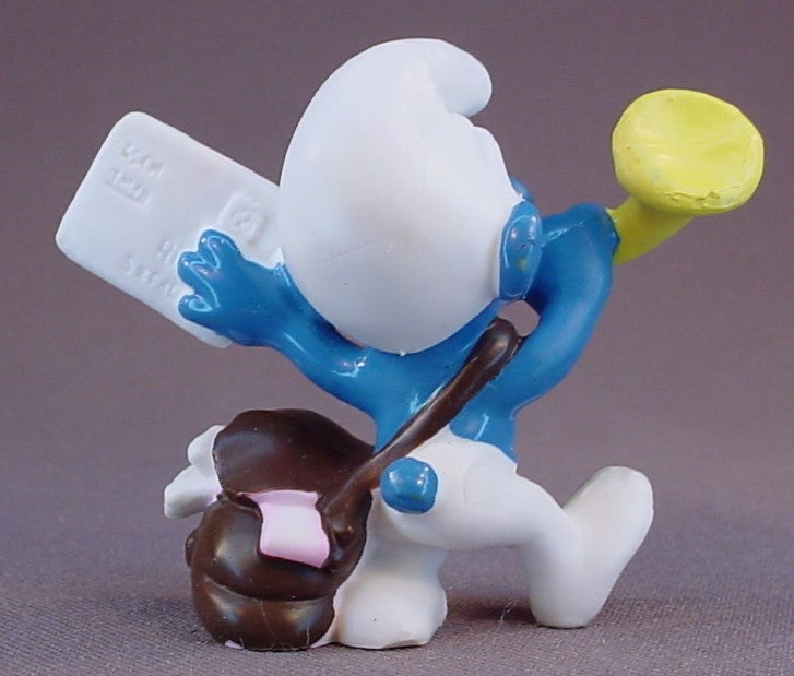 Postman Or Mailman Smurf With A Bag Full Of Mail & A Yellow Horn PVC Figure, Holding A Letter With A Heart On It, #20031, Peyo Schleich Germany, Made In China, Smurfs, Vintage, Figurine