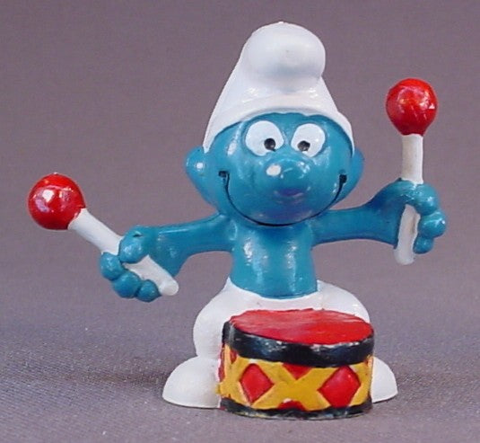 Drummer Smurf With A Red Drum & 2 Drumsticks PVC Figure, #20009, 1966 Peyo, Smurfs, Vintage, Figurine