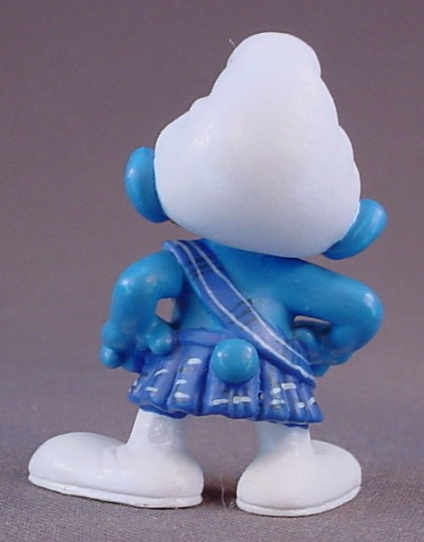 Gutsy Smurf PVC Figure From The Smurfs Movie Series, #20732, 2011 Peyo Schleich, Made In Germany, Smurfs, Vintage, Figurine, Wearing A Kilt, Scot, Scotsman