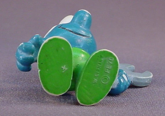 Mechanic Smurf Holding A Wrench PVC Figure, Green Pants Variation, #20012, 1970 Peyo Schleich, Made In Germany, Lots Of Paint Rubs, Smurfs, Vintage, Figurine