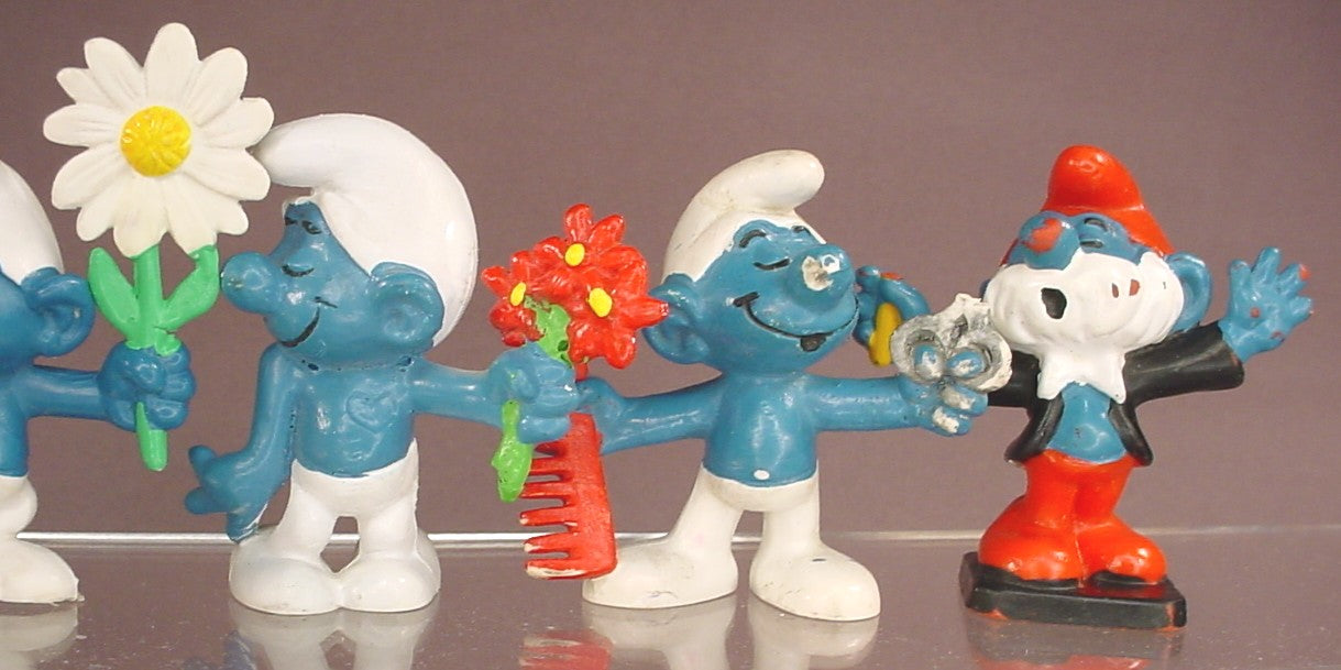 Smurfs Lot Of 18 Vintage Smurf PVC Figures, All Of Them Have Broken Or Damaged Parts, Peyo Schleich, West Germany