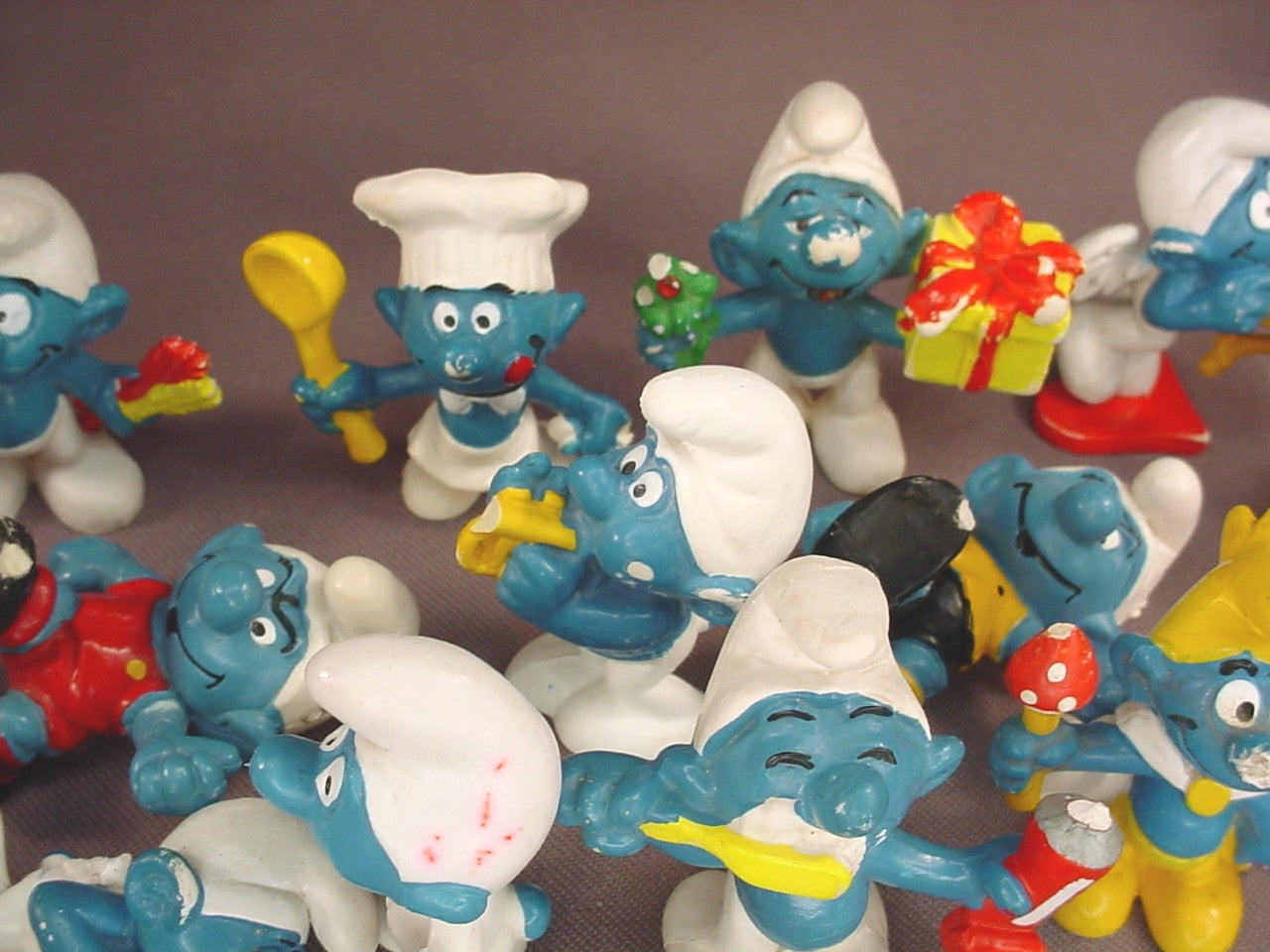 Smurfs Lot Of 18 Vintage Smurf PVC Figures, All Of Them Have Broken Or Damaged Parts, Peyo Schleich, West Germany