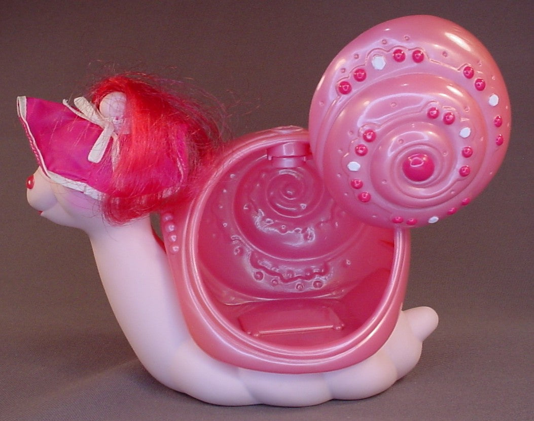 Keypers Fancy The Snail With Her Hat, #8970, Series 1, 1986 Tonka, Vintage, Does Not Have The Key