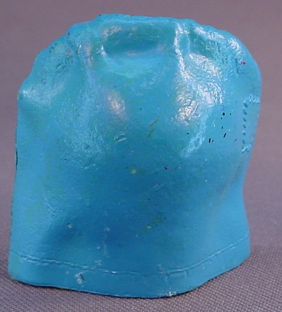 Replacement Blue Cape For A Franklin The Turtle Knight PVC Figure, 2 Inches Tall