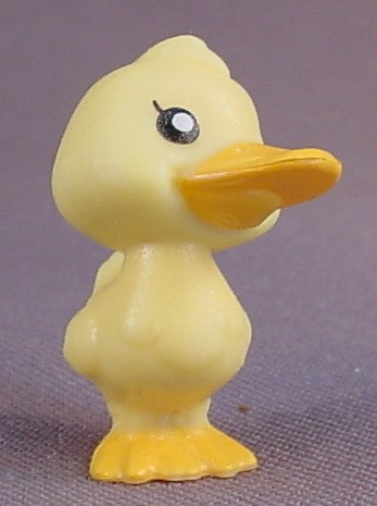My Little Pony Yellow Duck Companion For A G4 Dewdrop Dazzler Pony, 1 1/4 Inches Tall, 2010 Hasbro
