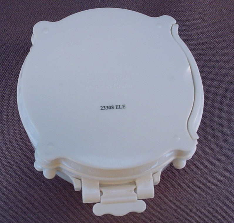 Lil Bratz Ice Cream Shop Compact Play Set With The Doll, Similar To A Polly Pocket Compact, MGA