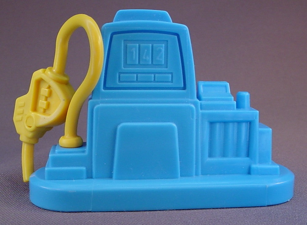 Fisher Price Little People Blue Gas Pump With A Yellow Hose, LP Service Station, J0245, 2005