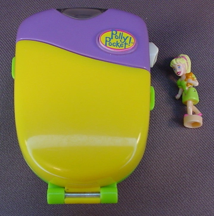 Polly Pocket Flashlight Fun Compact With The Doll, Has Been Tested & Works, Uses 2 AAA Batteries (Not Included), Hot Stuff Series, 1998 Bluebird