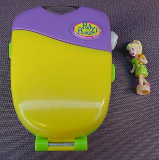 Polly Pocket Flashlight Fun Compact With The Doll, Has Been Tested & Works, Uses 2 AAA Batteries (Not Included), Hot Stuff Series, 1998 Bluebird