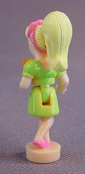 Polly Pocket Flashlight Fun Compact With The Doll, Has Been Tested & Works, Uses 2 AAA Batteries (Not Included), Hot Stuff Series, 1998 Bluebird
