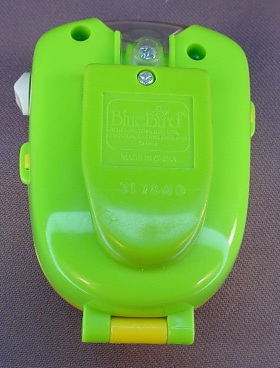Polly Pocket Flashlight Fun Compact With The Doll, Has Been Tested & Works, Uses 2 AAA Batteries (Not Included), Hot Stuff Series, 1998 Bluebird