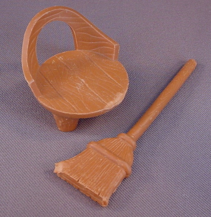 Fisher Price Woodsey Squirrel Family Chair & Broom, From Set #960 The Woodsey's Log House, Vintage, Has Some Wear, 1978 Fisher Price