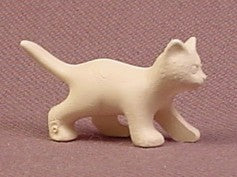 Playmobil White Kitty Cat Kitten In A Running Pose, 4347 4968