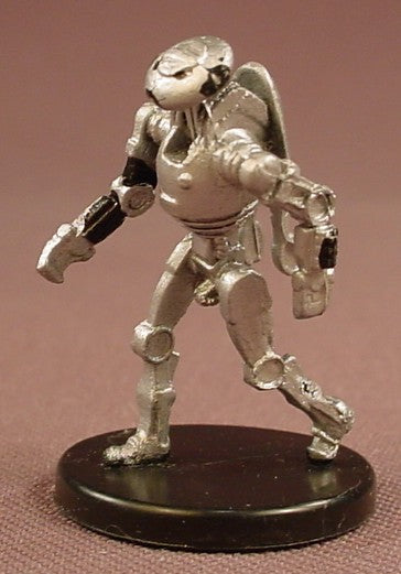 Star Wars Miniatures Juggernaut War Droid Figure With The Card, 04/60, Knights Of The Old Republic