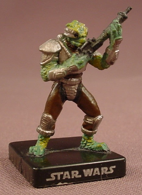 Star Wars Miniatures Trandoshan Mercenary Figure With The Card, 55/60, Alliance And Empire Series