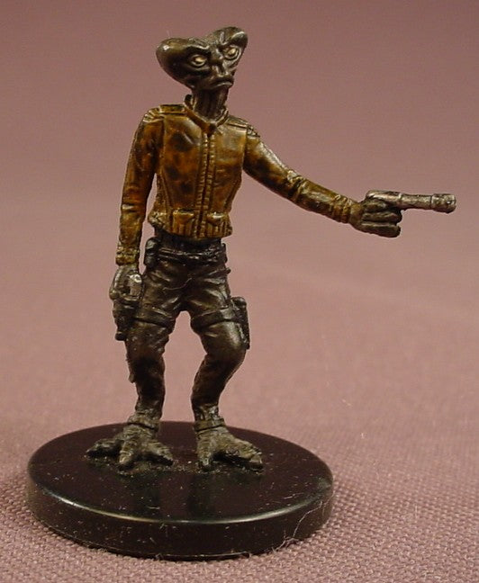 Star Wars Miniatures Arcona Smuggler Figure With The Card, 55/60, Champions Of The Force Series