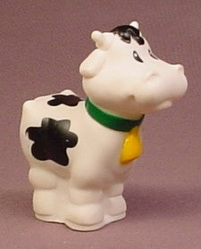 Ertl Dairy Cow Farm Animal Figure With Green Collar & Yellow Bell