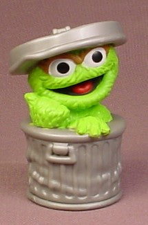 Sesame Street Workshop Oscar The Grouch PVC Figure, 2 7/8 Inches