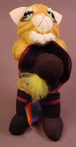 Shrek The 3RD Plush Puss In Boots Holding His Hat Figure