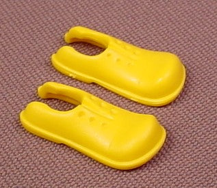 Playmobil Pair Of Yellow Clown Shoes 4061 3808 3319X 3797