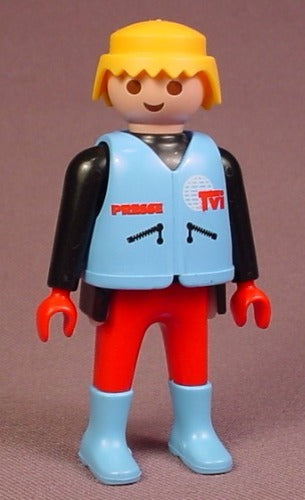 Playmobil Male Figure, Blond Blonde Hair, Black Shirt, Red Hands