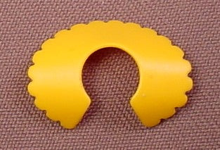 Playmobil Yellow Large Collar With Scalloped Edges