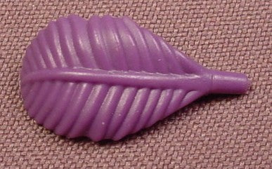 Playmobil Purple Short Wide Slightly Curved Feather, 3329X