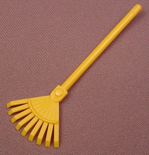 Playmobil Mustard Yellow Or Orange Fan Or Leaf Rake