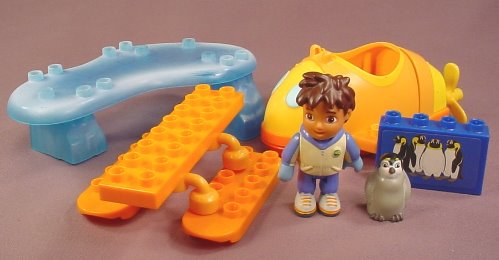 Mega Bloks Go Diego Baby Penguin Rescue 15 Piece Set #3008