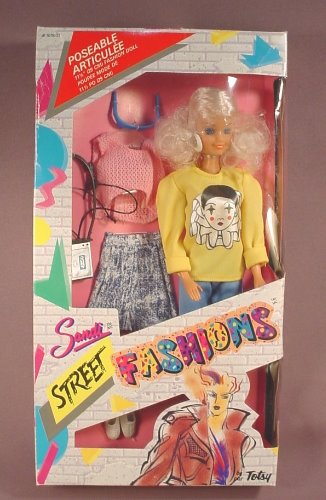 Sandi Doll With Street Fashions Clothing & Accessories In The Original Box
