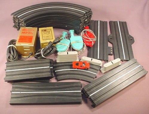 Eldon 31 Piece Lot Of Vintage 1960's Slot Car Tracks And Accessories