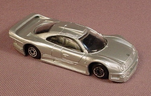 Maisto Mercedes CLK-GTR Street Version